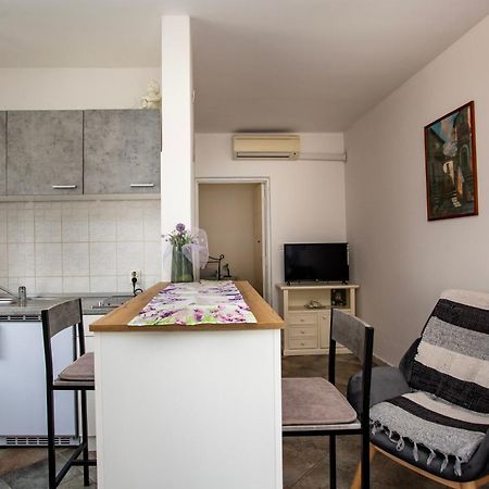 Apartments Ina & Ika Rovinj Exterior foto